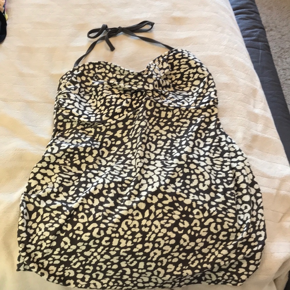 Liz Lange Maternity tankini top